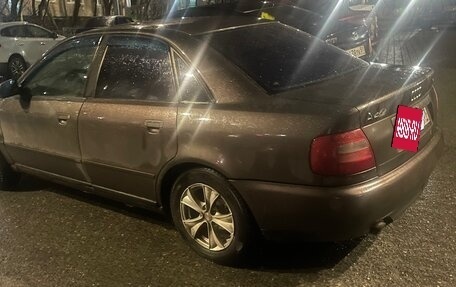 Audi A4, 1998 год, 250 000 рублей, 3 фотография