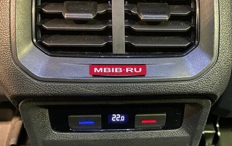 Volkswagen Tiguan II, 2021 год, 3 990 000 рублей, 30 фотография