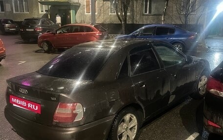 Audi A4, 1998 год, 250 000 рублей, 2 фотография