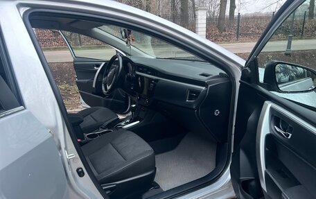 Toyota Corolla, 2013 год, 1 350 000 рублей, 10 фотография