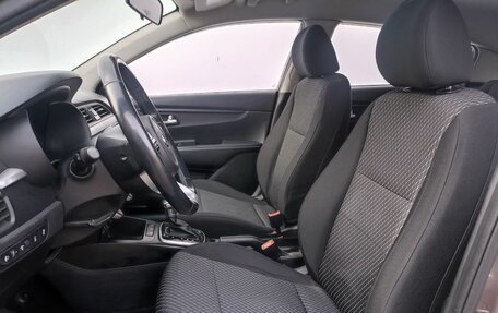 KIA Rio IV, 2018 год, 1 400 000 рублей, 10 фотография