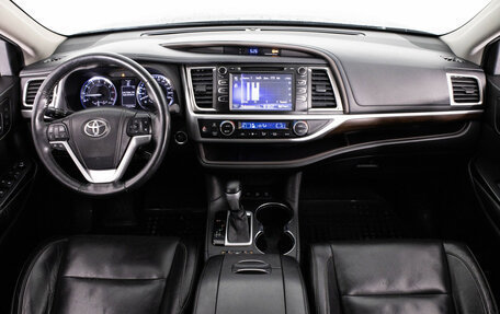 Toyota Highlander III, 2015 год, 2 549 000 рублей, 14 фотография