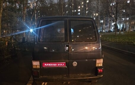 Volkswagen Transporter T4, 1996 год, 699 999 рублей, 1 фотография