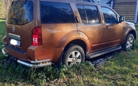 Nissan Pathfinder, 2007 год, 750 000 рублей, 11 фотография