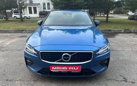 Volvo S60 III, 2019 год, 3 050 000 рублей, 1 фотография