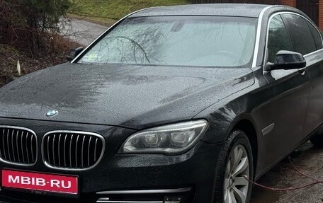 BMW 7 серия, 2014 год, 2 200 000 рублей, 1 фотография
