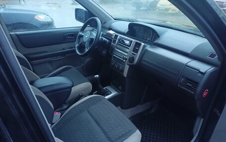 Nissan X-Trail, 2006 год, 650 000 рублей, 11 фотография
