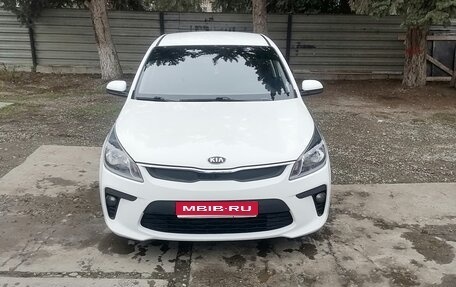 KIA Rio IV, 2018 год, 1 150 000 рублей, 1 фотография