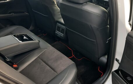 Toyota Camry, 2024 год, 4 690 000 рублей, 10 фотография