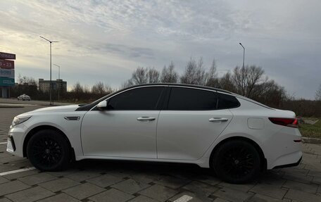 KIA Optima IV, 2018 год, 2 300 000 рублей, 6 фотография