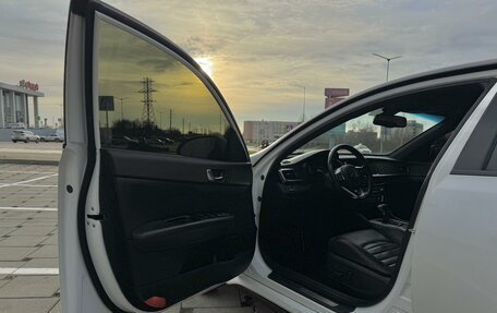 KIA Optima IV, 2018 год, 2 300 000 рублей, 8 фотография