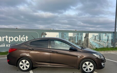 Hyundai Solaris II рестайлинг, 2015 год, 940 000 рублей, 3 фотография