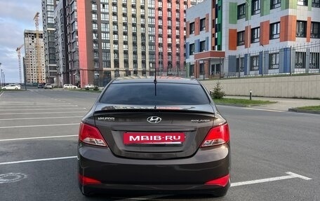 Hyundai Solaris II рестайлинг, 2015 год, 940 000 рублей, 5 фотография