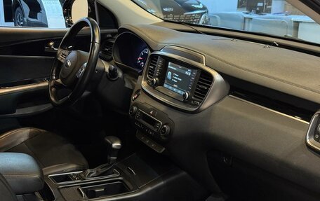 KIA Sorento III Prime рестайлинг, 2019 год, 3 020 000 рублей, 28 фотография