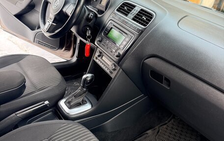 Volkswagen Polo VI (EU Market), 2015 год, 1 150 000 рублей, 11 фотография