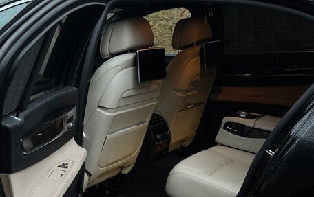 BMW 7 серия, 2014 год, 2 200 000 рублей, 16 фотография