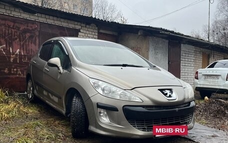 Peugeot 308 II, 2010 год, 600 000 рублей, 2 фотография