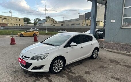 Opel Astra J, 2012 год, 730 000 рублей, 1 фотография