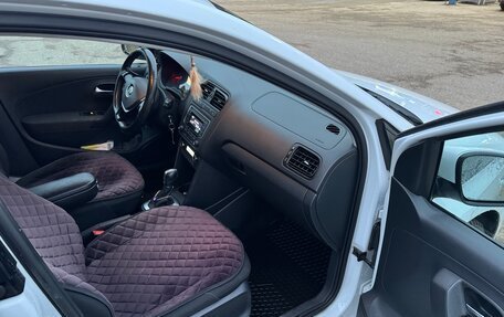 Volkswagen Polo VI (EU Market), 2017 год, 1 200 000 рублей, 2 фотография