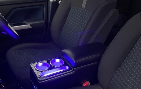 Toyota Roomy I, 2021 год, 1 700 000 рублей, 34 фотография