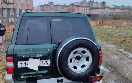 Nissan Patrol, 2002 год, 1 100 000 рублей, 5 фотография