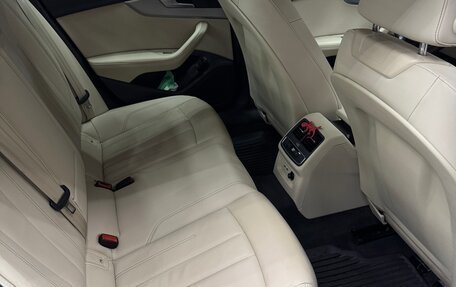 Audi A4, 2021 год, 3 300 000 рублей, 11 фотография