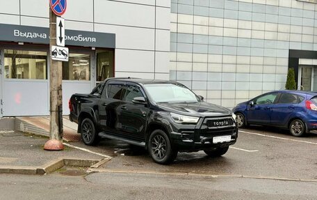 Toyota Hilux VIII, 2022 год, 5 500 000 рублей, 3 фотография