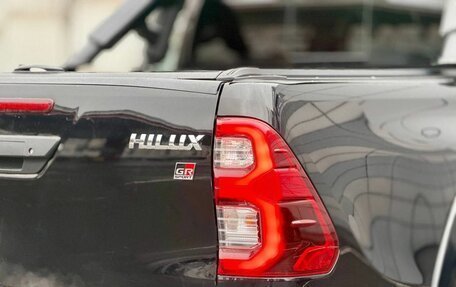 Toyota Hilux VIII, 2022 год, 5 500 000 рублей, 8 фотография