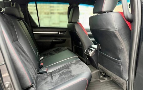 Toyota Hilux VIII, 2022 год, 5 500 000 рублей, 15 фотография