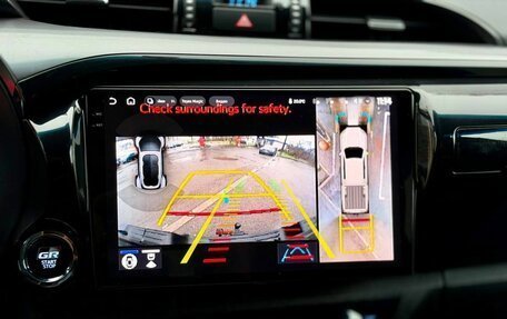 Toyota Hilux VIII, 2022 год, 5 500 000 рублей, 20 фотография