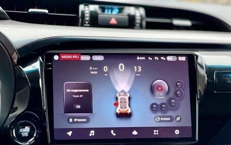 Toyota Hilux VIII, 2022 год, 5 500 000 рублей, 18 фотография