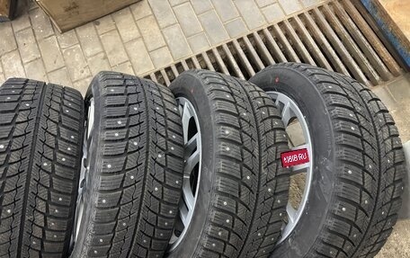 Audi A4, 2007 год, 1 200 000 рублей, 12 фотография