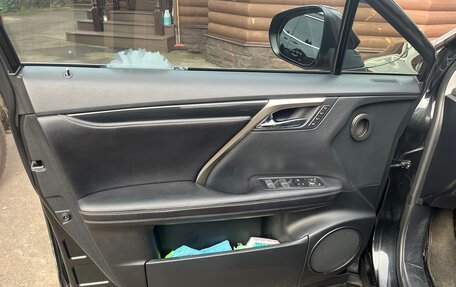 Lexus RX IV рестайлинг, 2019 год, 4 100 000 рублей, 16 фотография