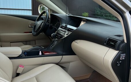 Lexus RX III, 2011 год, 2 020 000 рублей, 13 фотография