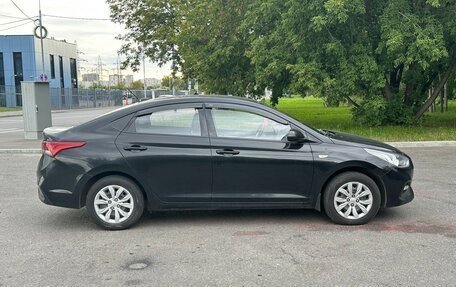 Hyundai Solaris II рестайлинг, 2019 год, 1 100 000 рублей, 3 фотография