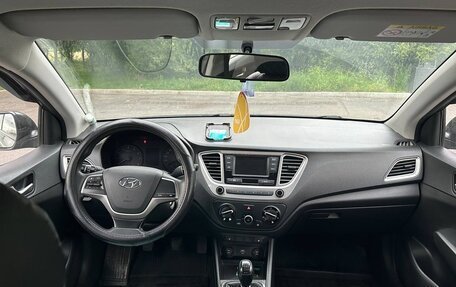 Hyundai Solaris II рестайлинг, 2019 год, 1 100 000 рублей, 8 фотография