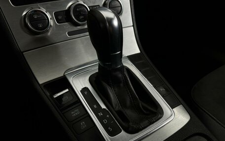 Volkswagen Passat B7, 2012 год, 1 097 000 рублей, 13 фотография