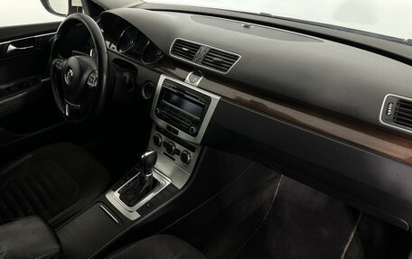 Volkswagen Passat B7, 2012 год, 1 097 000 рублей, 15 фотография