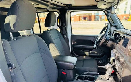 Jeep Wrangler, 2021 год, 4 780 000 рублей, 9 фотография