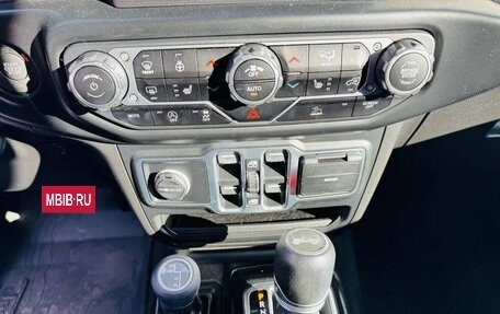 Jeep Wrangler, 2021 год, 4 780 000 рублей, 27 фотография