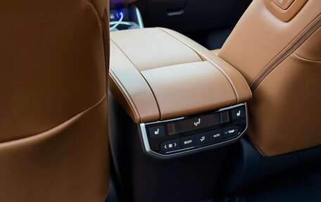 Toyota Highlander, 2025 год, 6 150 000 рублей, 11 фотография