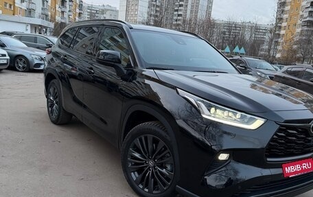 Toyota Highlander, 2025 год, 6 150 000 рублей, 2 фотография