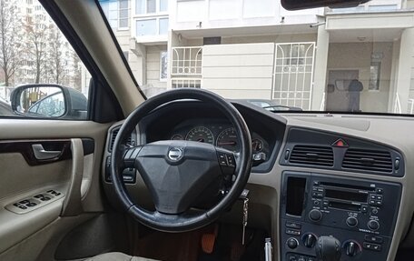 Volvo S60 III, 2004 год, 550 000 рублей, 18 фотография