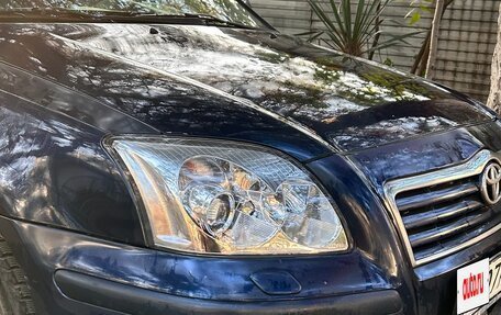 Toyota Avensis III рестайлинг, 2004 год, 560 000 рублей, 8 фотография