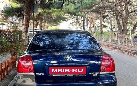 Toyota Avensis III рестайлинг, 2004 год, 560 000 рублей, 10 фотография