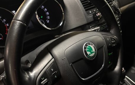 Skoda Yeti I рестайлинг, 2013 год, 1 500 000 рублей, 20 фотография