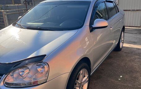 Volkswagen Jetta VI, 2008 год, 630 000 рублей, 3 фотография