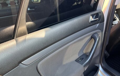 Volkswagen Jetta VI, 2008 год, 630 000 рублей, 17 фотография