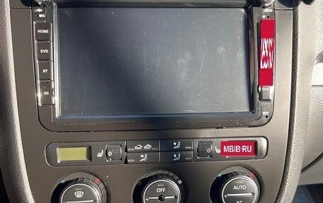 Volkswagen Jetta VI, 2008 год, 630 000 рублей, 31 фотография