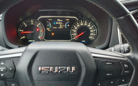 Isuzu MU-X, 2021 год, 5 100 000 рублей, 7 фотография